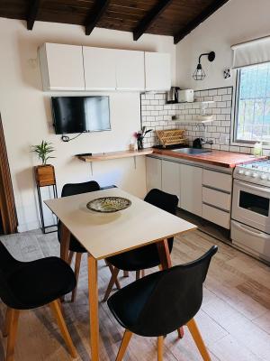 Departamento en alquiler en Valeria del Mar. 2 ambientes, 1 baño y capacidad de 1 a 3 personas. 