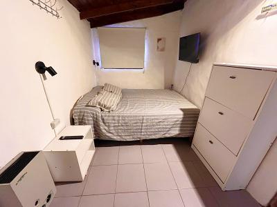 Departamento en alquiler en Valeria del Mar. 2 ambientes, 1 baño y capacidad de 1 a 3 personas. 