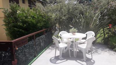 Departamento en alquiler en Valeria del Mar. 2 ambientes, 1 baño y capacidad de 1 a 4 personas. A 50 m de la playa