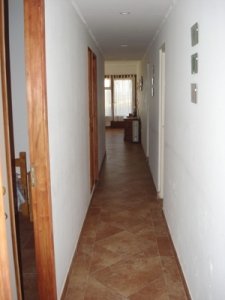 Departamento en alquiler en Valeria del Mar. 4 ambientes, 2 baños y capacidad de 4 a 6 personas. Tour virtual 360. A 100 m de la playa