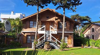 Departamento en alquiler en Valeria del Mar. 2 y 3 ambientes, 1 baño y capacidad de 2 a 5 personas. A 50 m de la playa