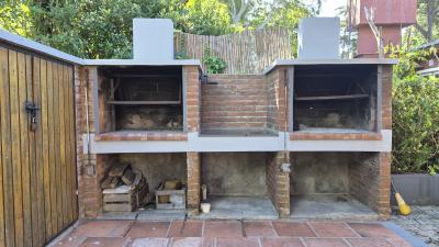 Departamento en alquiler en Valeria del Mar. 2 y 3 ambientes, 1 baño y capacidad de 2 a 5 personas. A 50 m de la playa