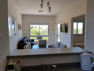 Departamento en alquiler en Valeria del Mar. 3 ambientes, 2 baños y capacidad de 3 a 5 personas. 