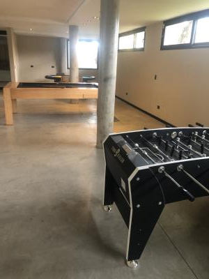 Departamento en alquiler en Valeria del Mar. 4 AMBIENTES ambientes, 4 baños y capacidad de 1 a 6 personas. 