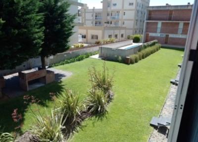 Casa en alquiler en Valeria del Mar. 3 ambientes, 2 baños y capacidad de 2 a 6 personas. 