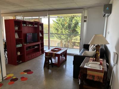 Departamento en alquiler en Valeria del Mar. 3 ambientes, 2 baños y capacidad de 2 a 6 personas. 