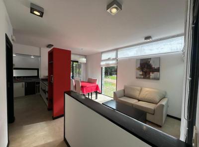 Departamentos en alquiler en Valeria del Mar. 3 ambientes, 2 baños y capacidad de 2 a 4 personas. 