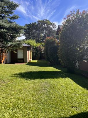 Apart en alquiler en Valeria del Mar. 2/3 ambientes, 1/3 baño y capacidad de 2 a 5 personas. 