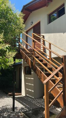 Apart en alquiler en Valeria del Mar. 2/3 ambientes, 1/3 baño y capacidad de 2 a 5 personas. 