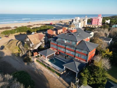 Hotel en alquiler en Valeria del Mar. uno ambientes, uno baños y capacidad de 1 a 4 personas.