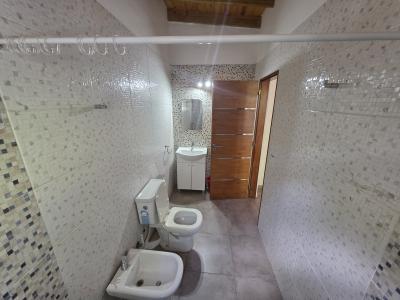 Cabaña en alquiler en Valeria del Mar. 2 ambientes, 1 baño y capacidad de 1 a 4 personas. 