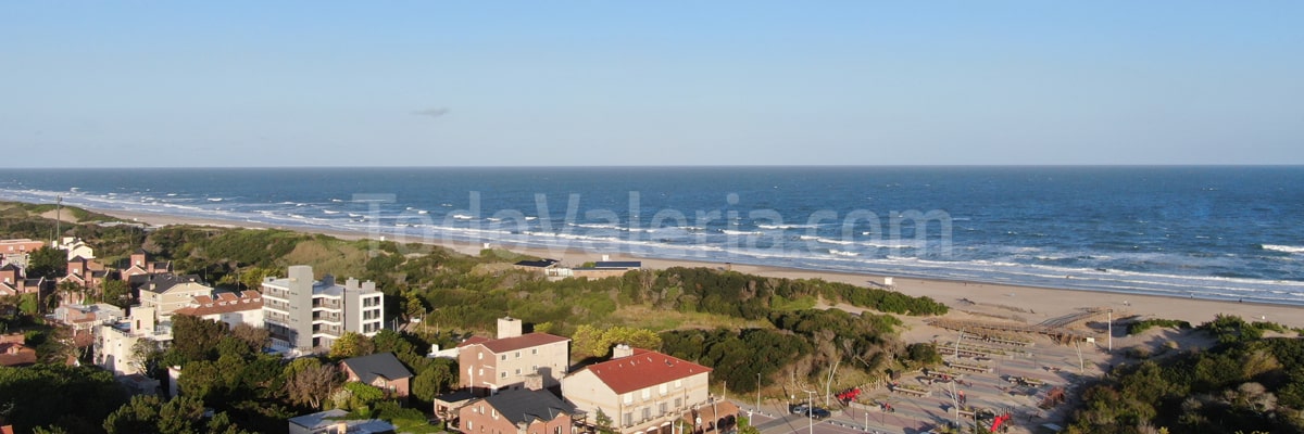 Valeria del mar desde el cielo